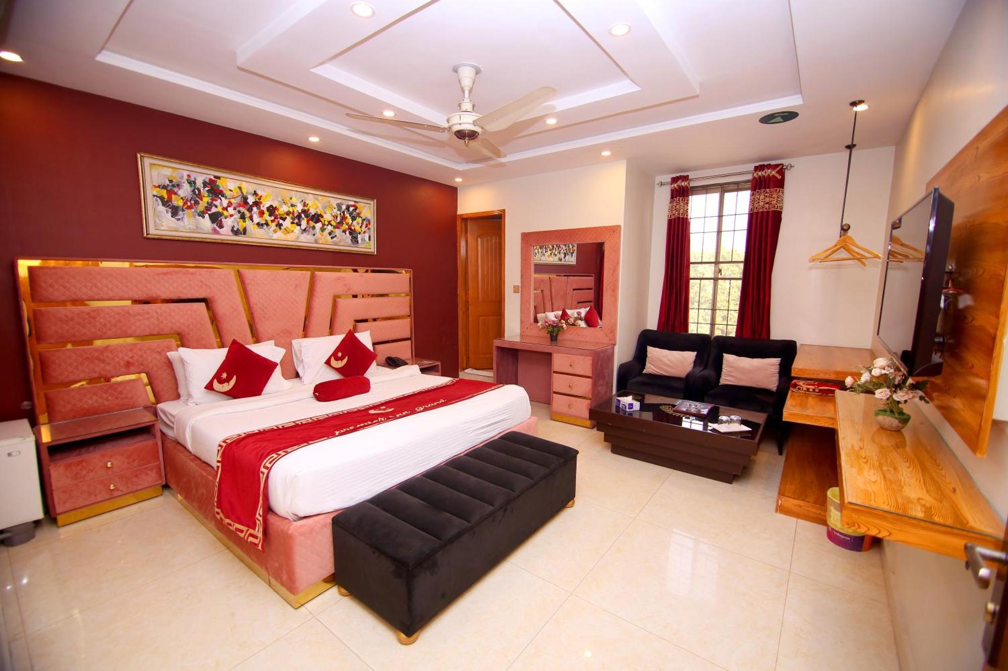 Premier Inn Grand Gulberg Lahore Exteriér fotografie