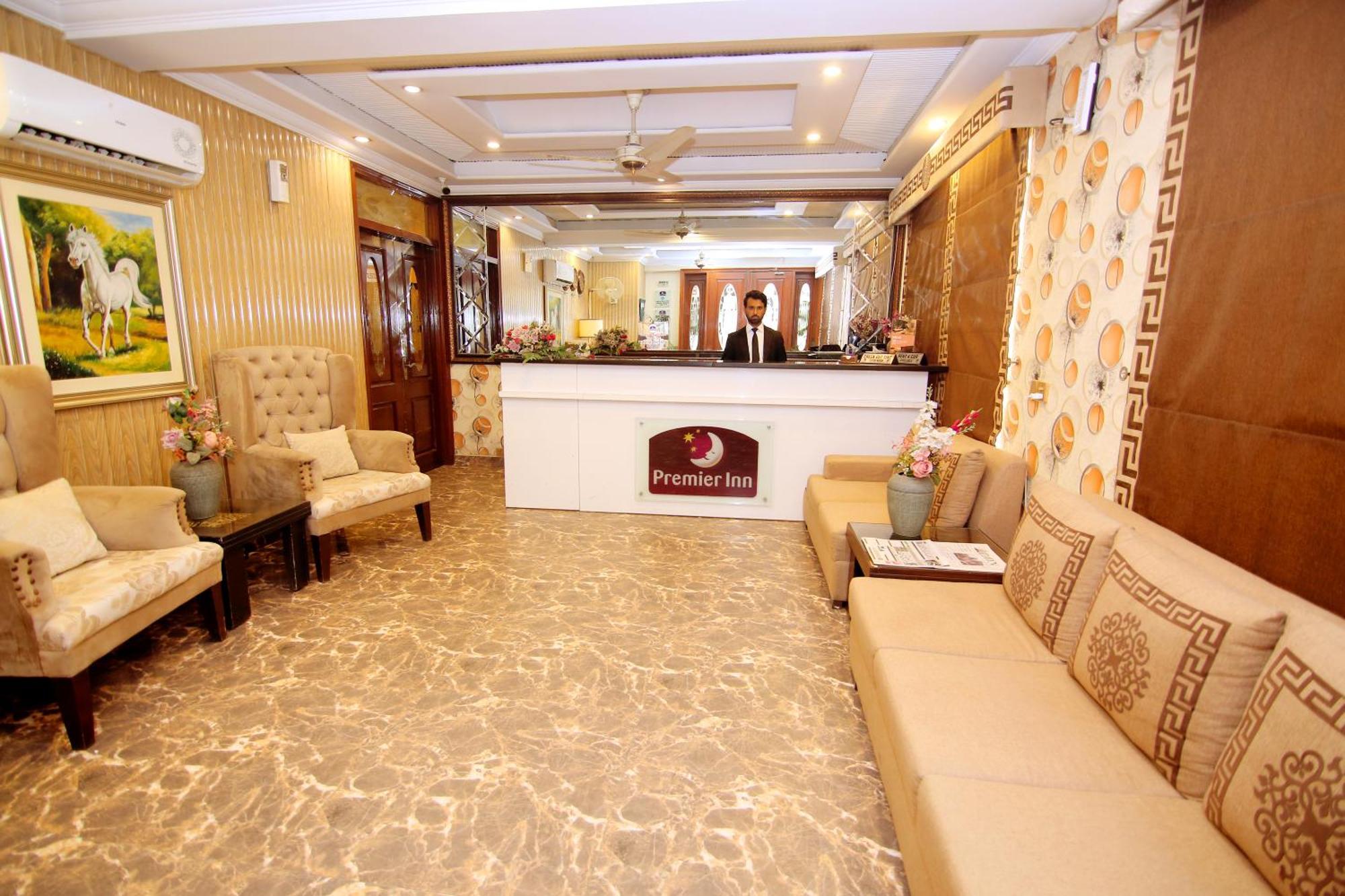 Premier Inn Grand Gulberg Lahore Exteriér fotografie