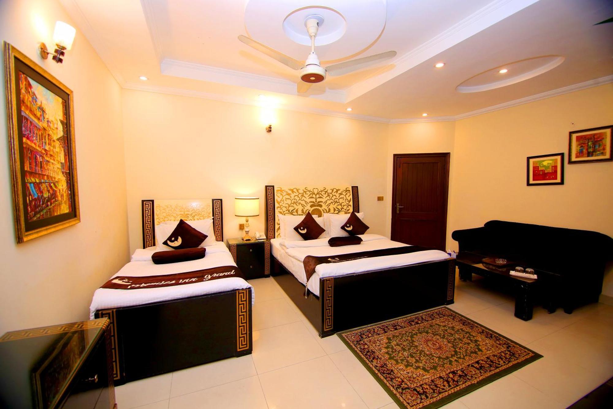 Premier Inn Grand Gulberg Lahore Exteriér fotografie