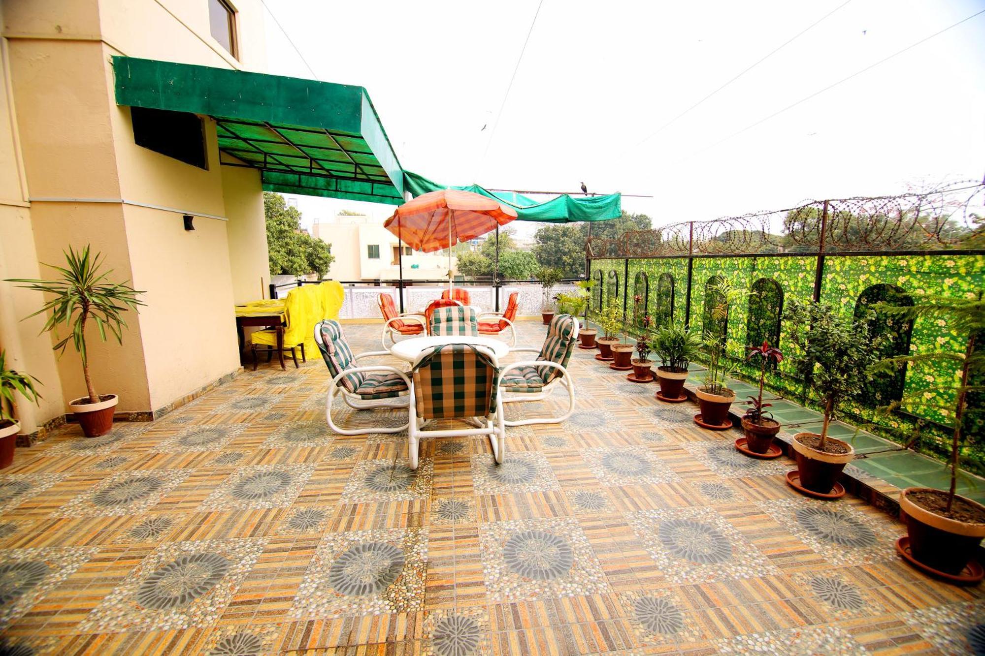 Premier Inn Grand Gulberg Lahore Exteriér fotografie