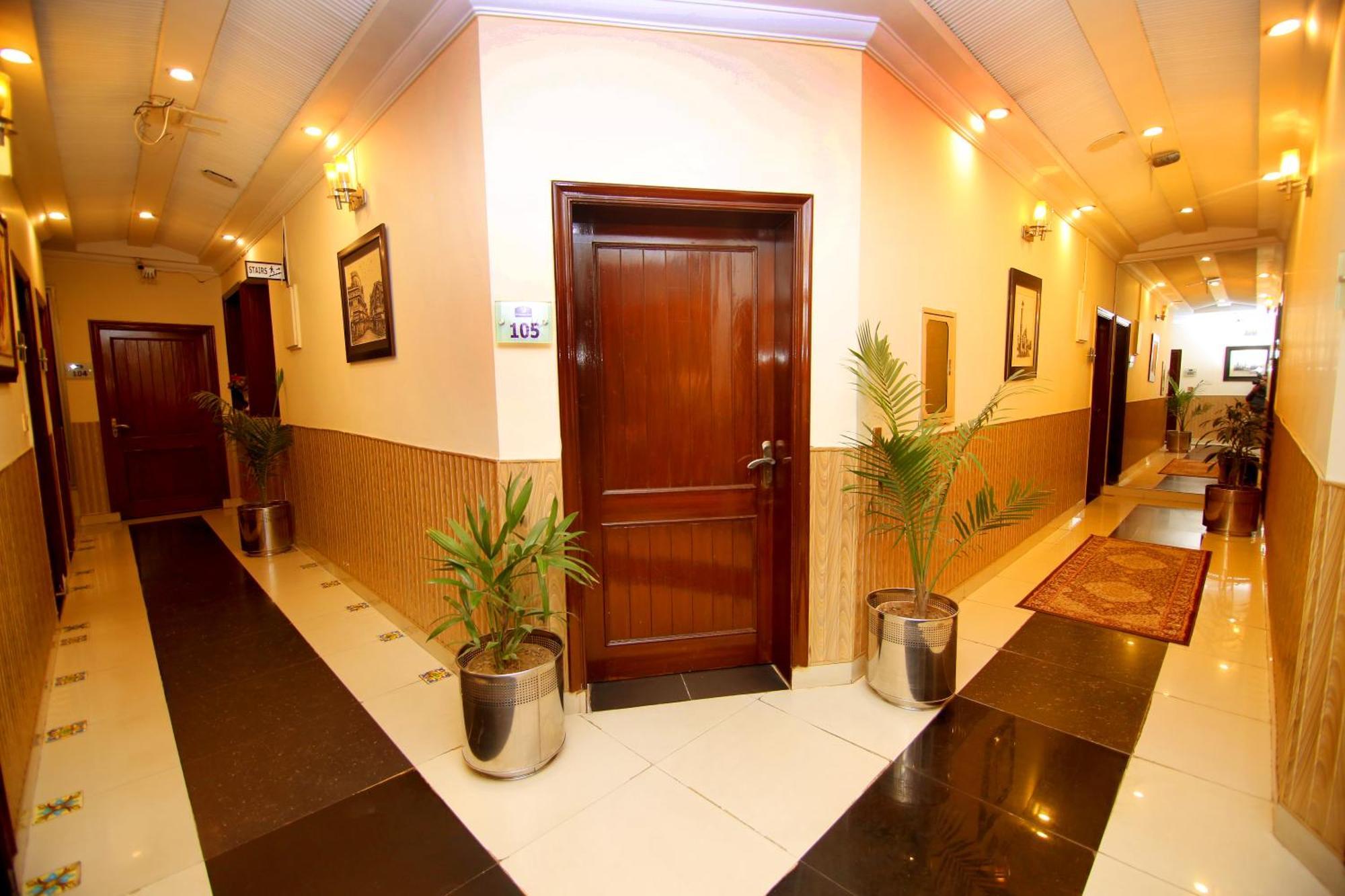 Premier Inn Grand Gulberg Lahore Exteriér fotografie