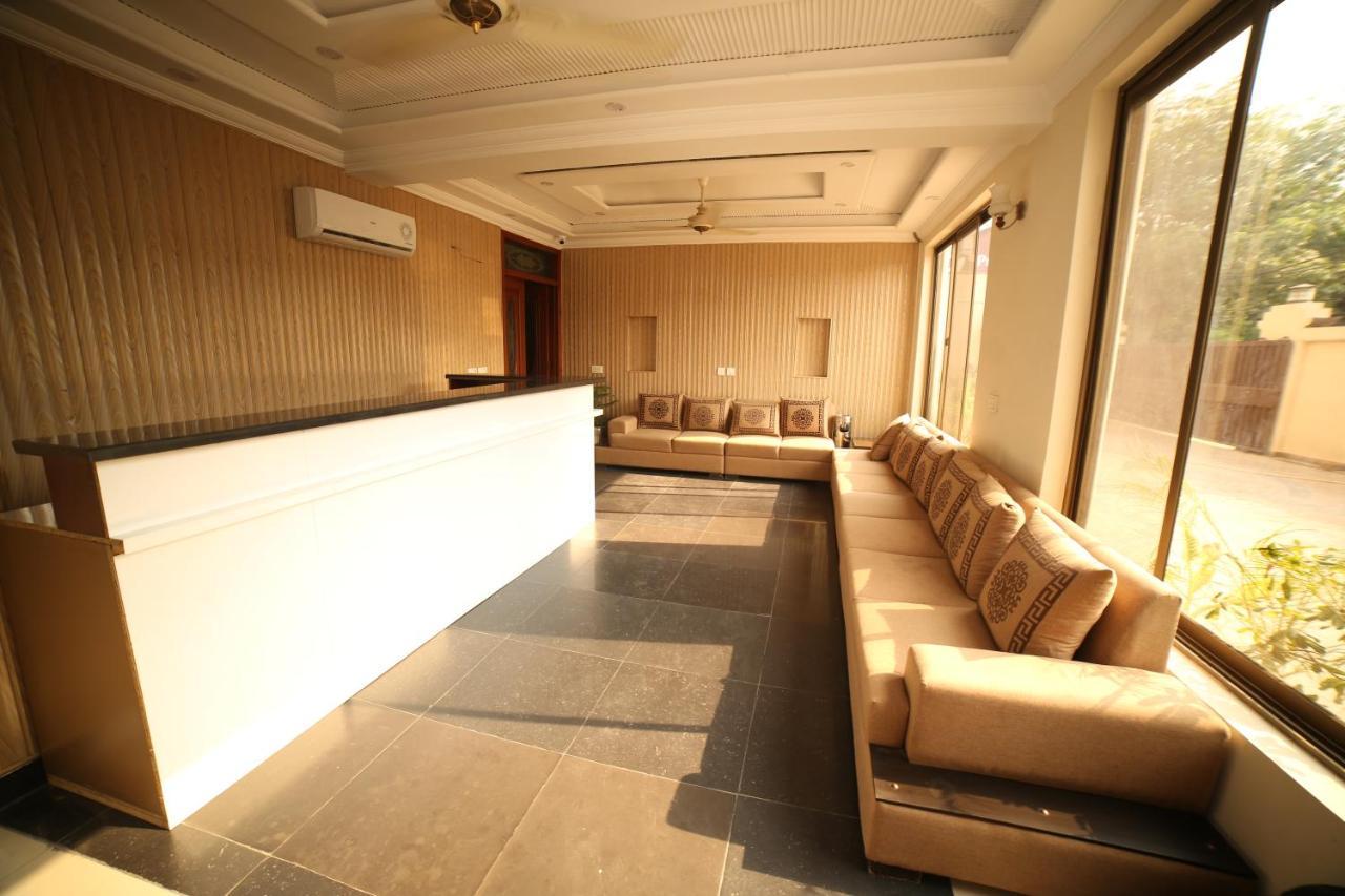 Premier Inn Grand Gulberg Lahore Exteriér fotografie